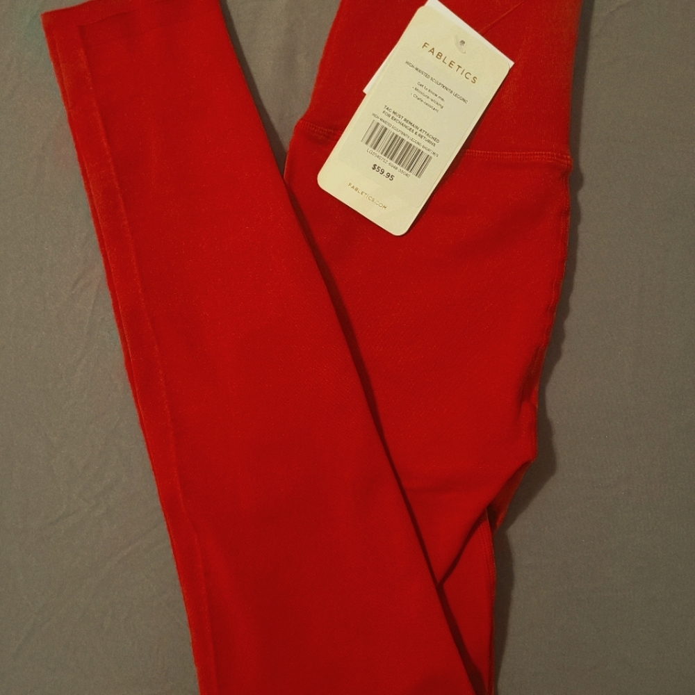NWT Fabletics High-Waisted sculptknit leggings